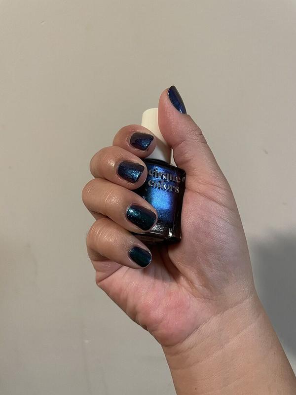 Green-Blue-Purple-Magenta Pink Multichrome Nail Polish - Cirque Green-Blue-Purple-Magenta Pink Multichrome Nail Polish - Cirque