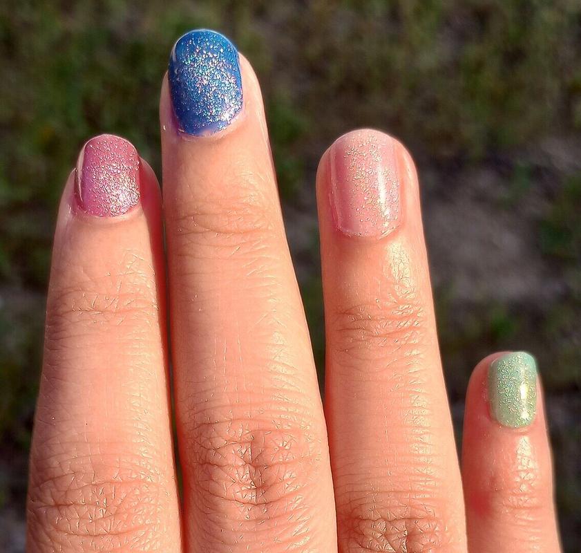 Magnetic Holographic Nail Polish Topper - Cirque Colors Starry Eyed