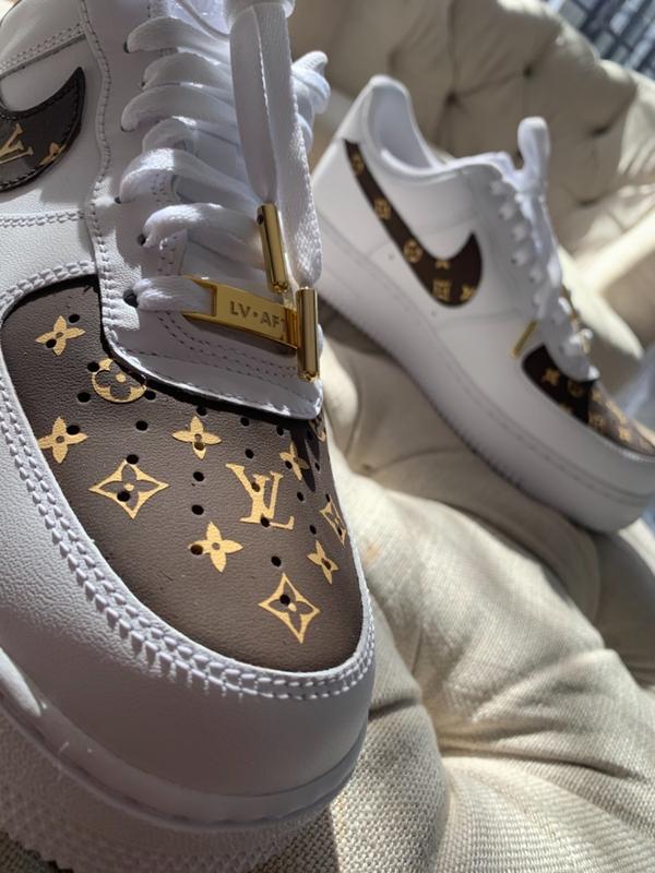 Nike air force 1 gold aglet best sale