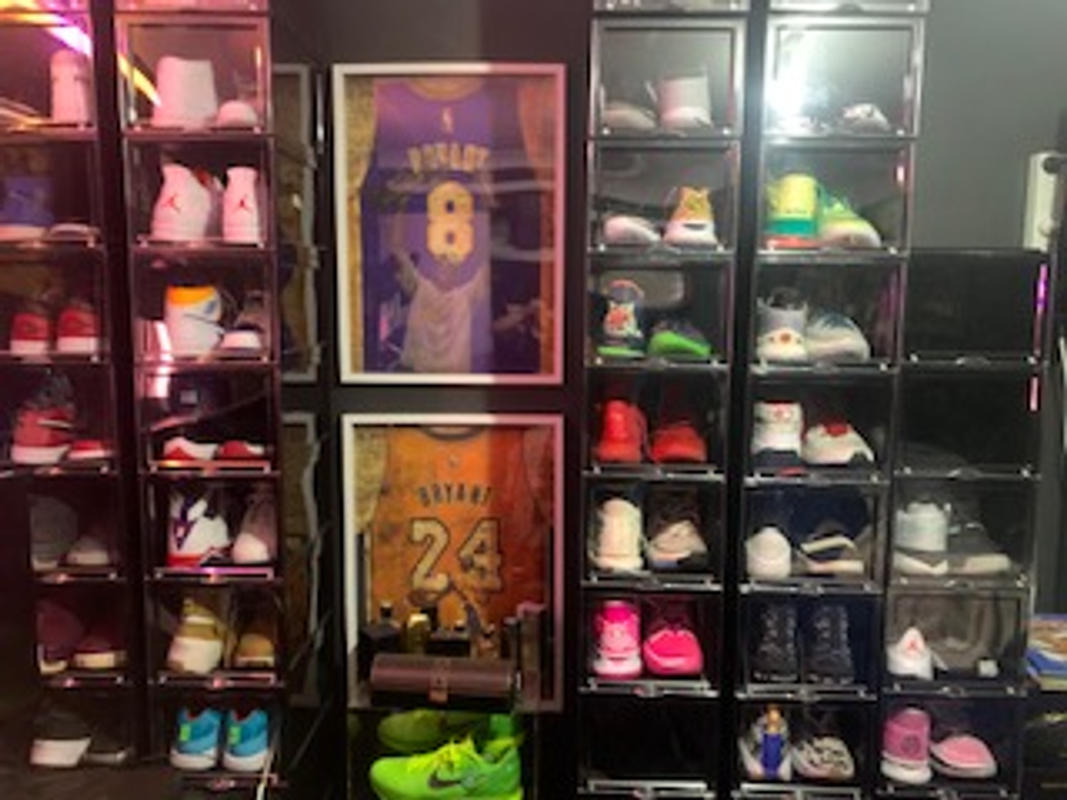 Sneaker Throne Best Sneaker Display Boxes Extra Large Magnetic