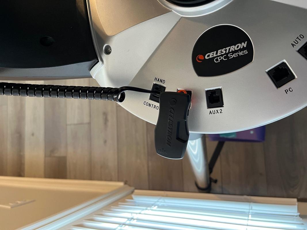 セレストロン SkyPortal WIFI module SkyPortal WiFi Module | Celestron