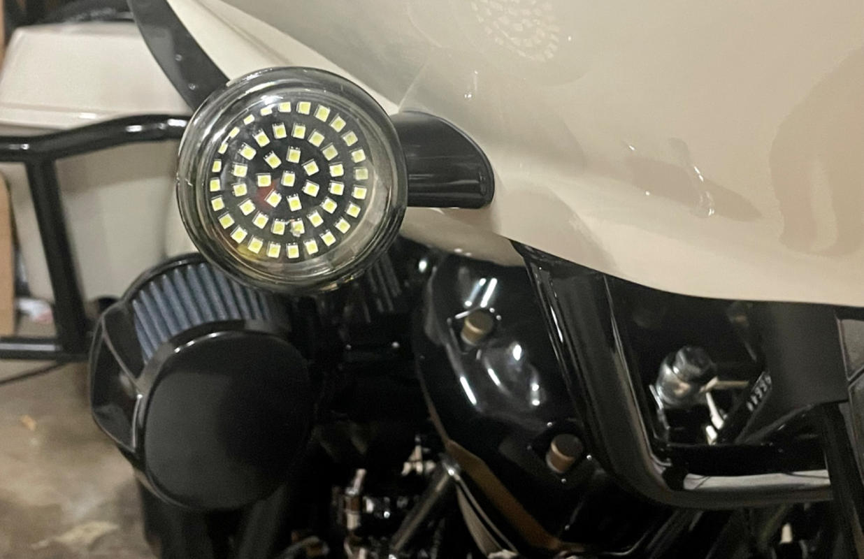 CYCLE VISIONS FARI POSTERIORI LED LUCIFER BLACK RED LED HARLEY DAVIDSON