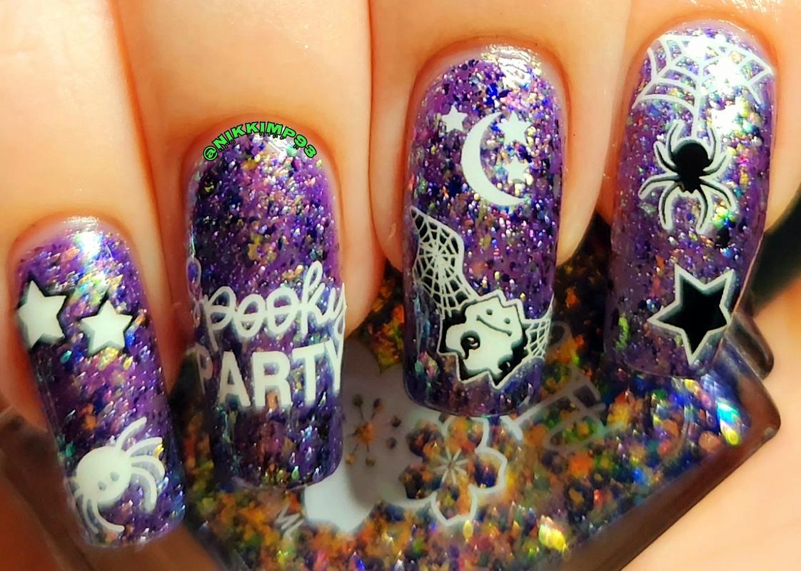 Halloween glow in 2024 the dark nails