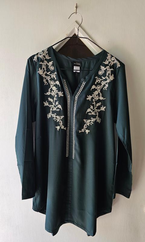 Embroidery Top, 3/4 embroidered sleeve tunic – Just Bee-You Modest