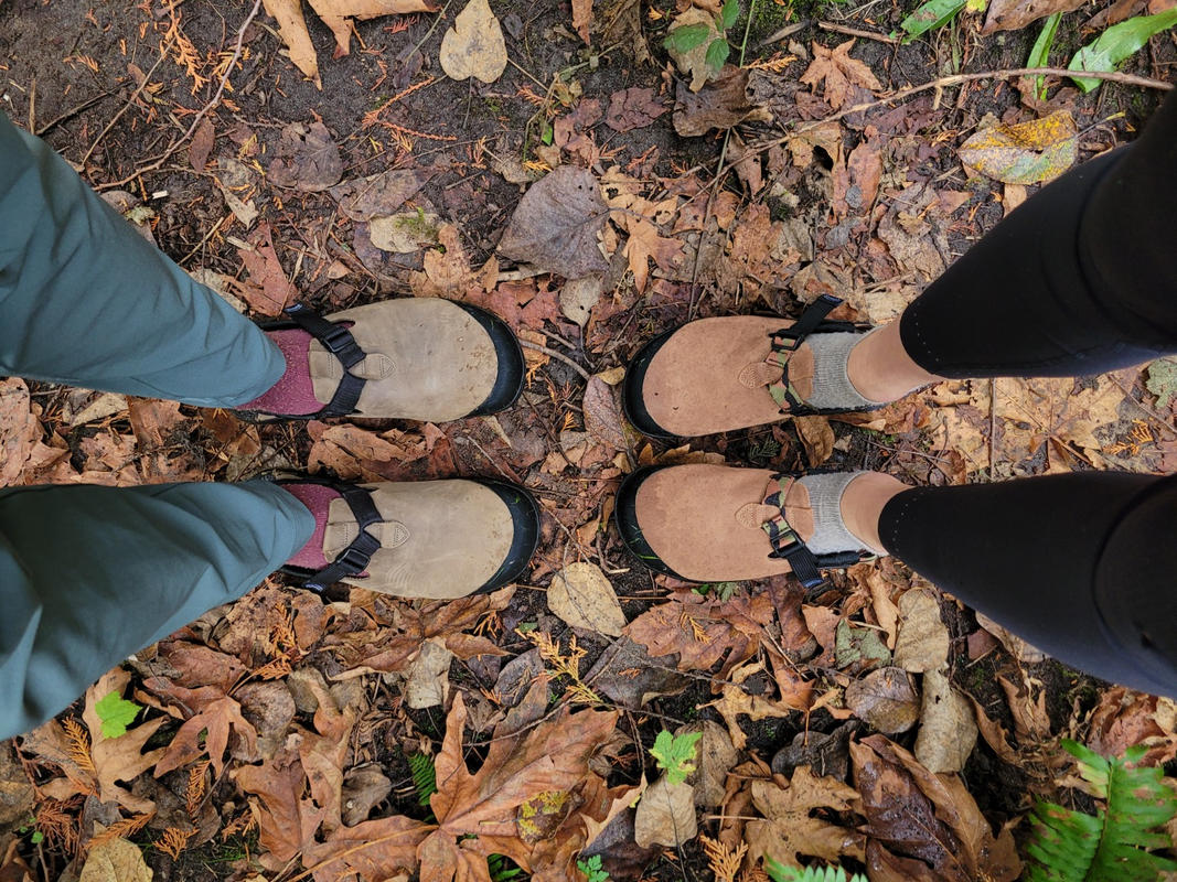 Mountain Clog - Leather Suede (Ponderosa Brown) - Bedrock