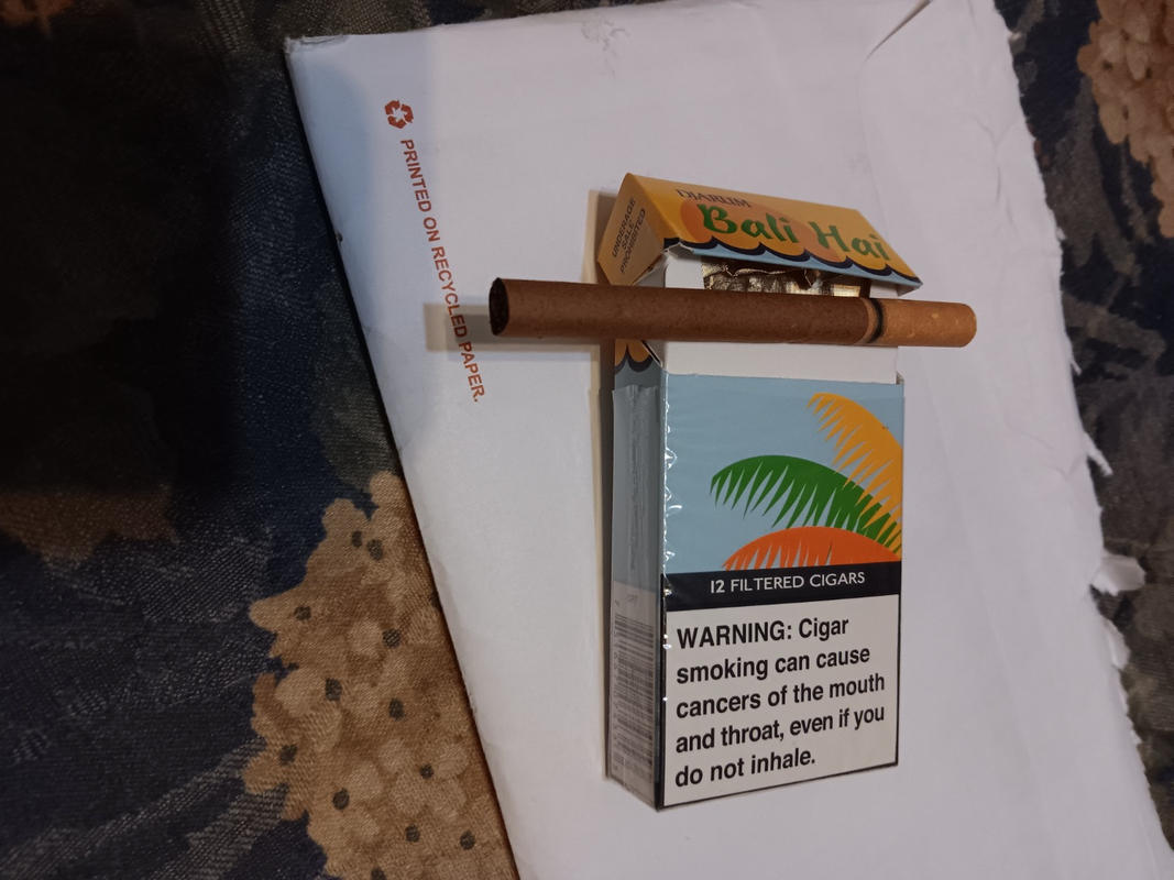 bali hai clove cigarettes Djarum Bali Hai Filtered Clove Cigars CigarPlace.com