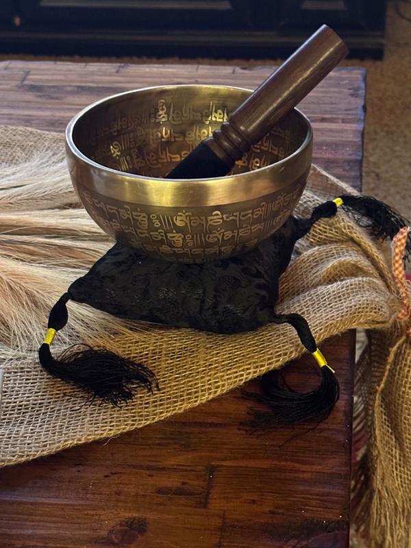 The Complete Singing Bowl Starter Set: 6inch Handmade Singing Bowl & D