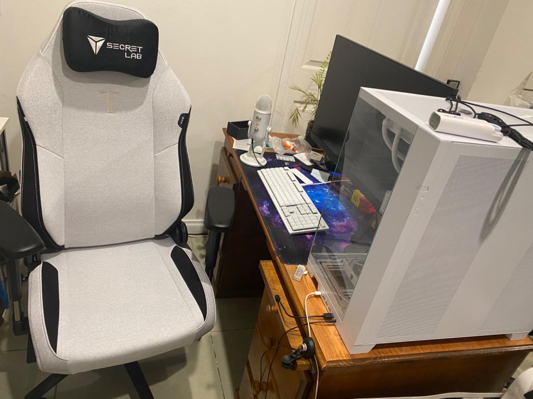 Secretlab TITAN XL 2020 Gaming Chair Secretlab UK