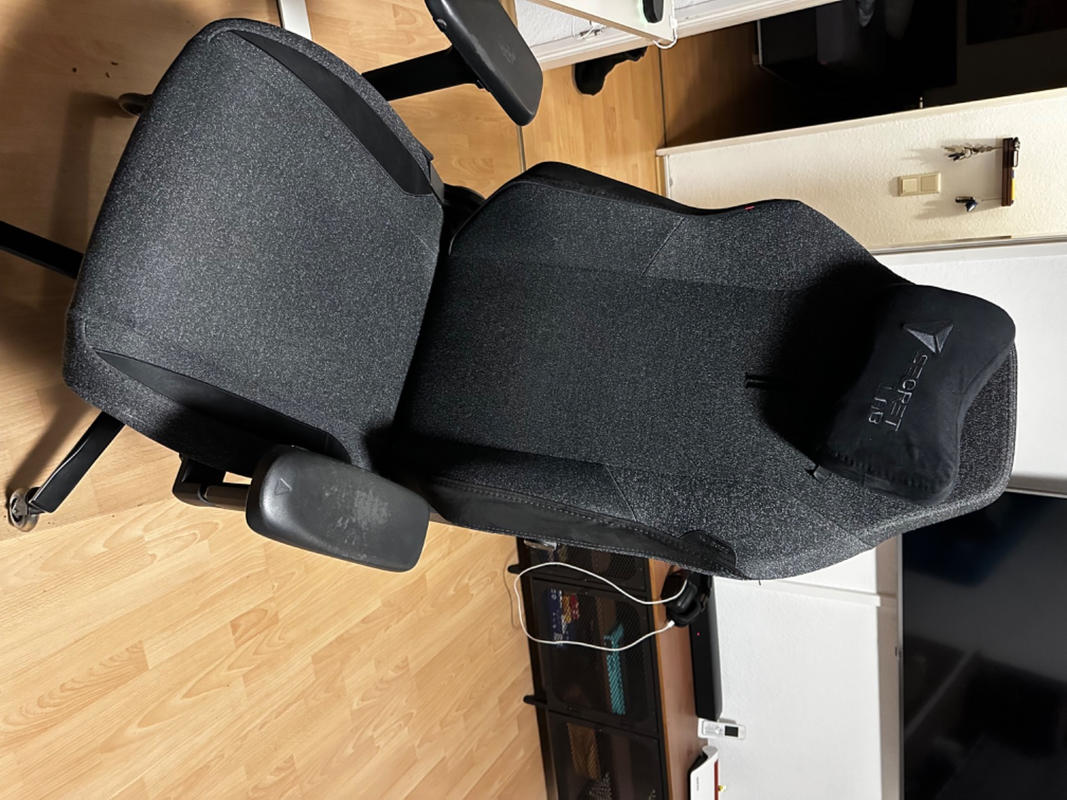 Gaming Chairs | Secretlab TITAN Evo | Secretlab UK
