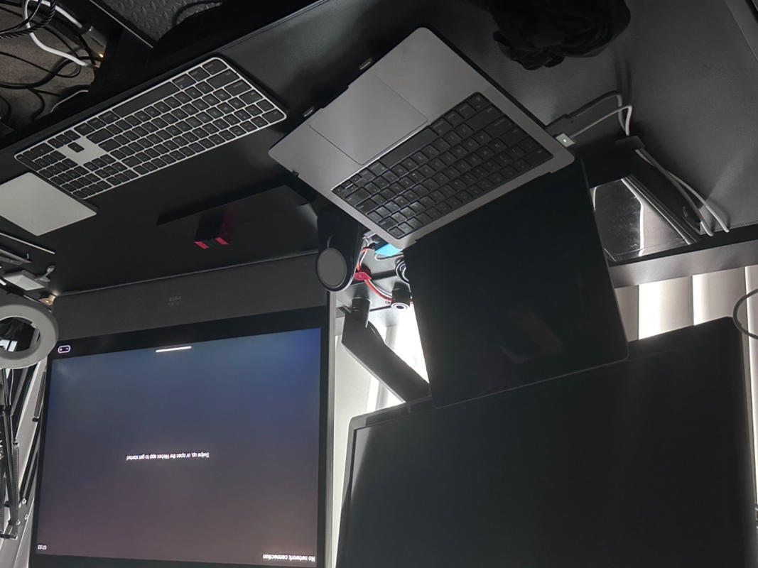 Secretlab MAGNUS Monitor Arm Secretlab CA