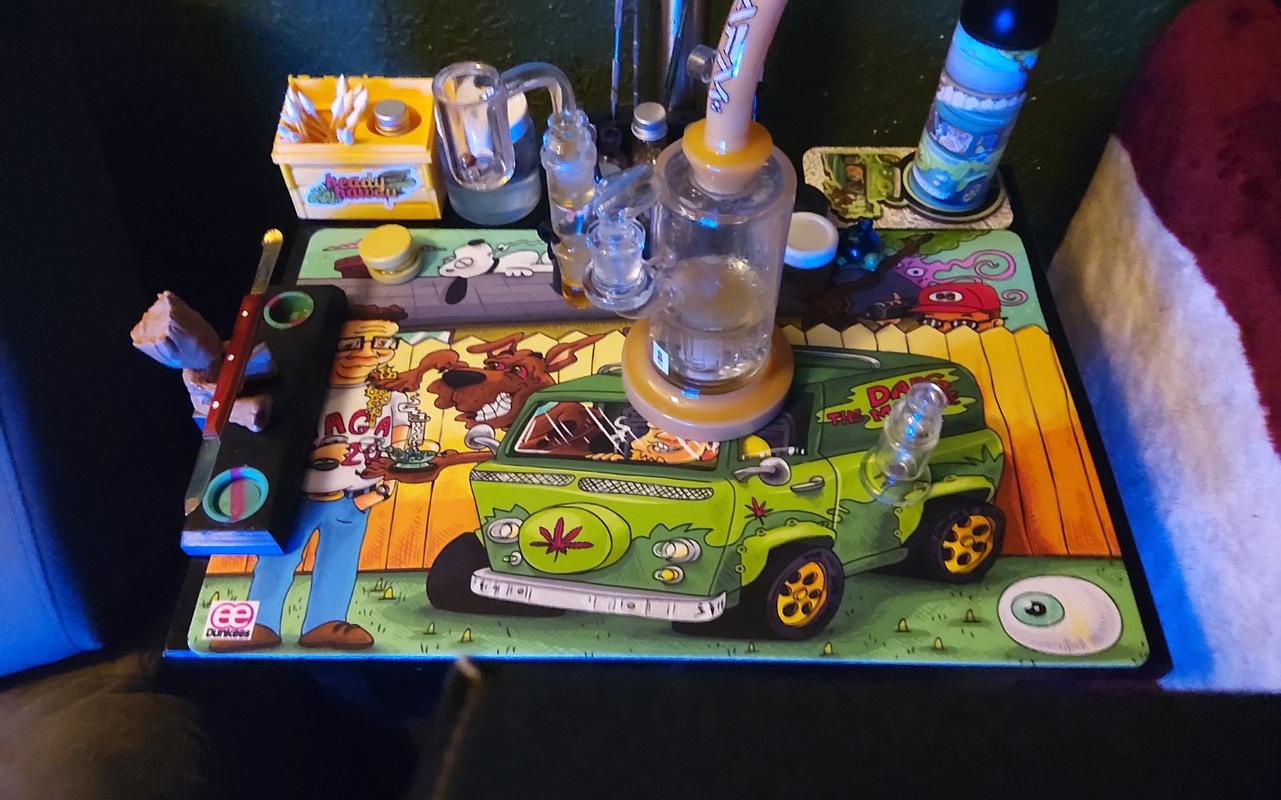 Dunkee's Silicone Dab Mats - Mary Jane's Headquarters