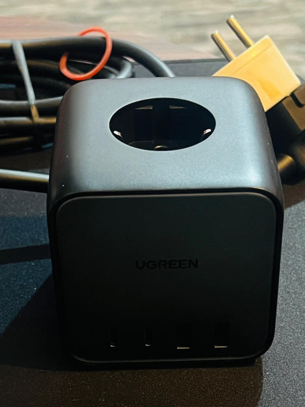 UGREEN 3 Port GaN 65W PD Wall Charger Black - Incredible Connection