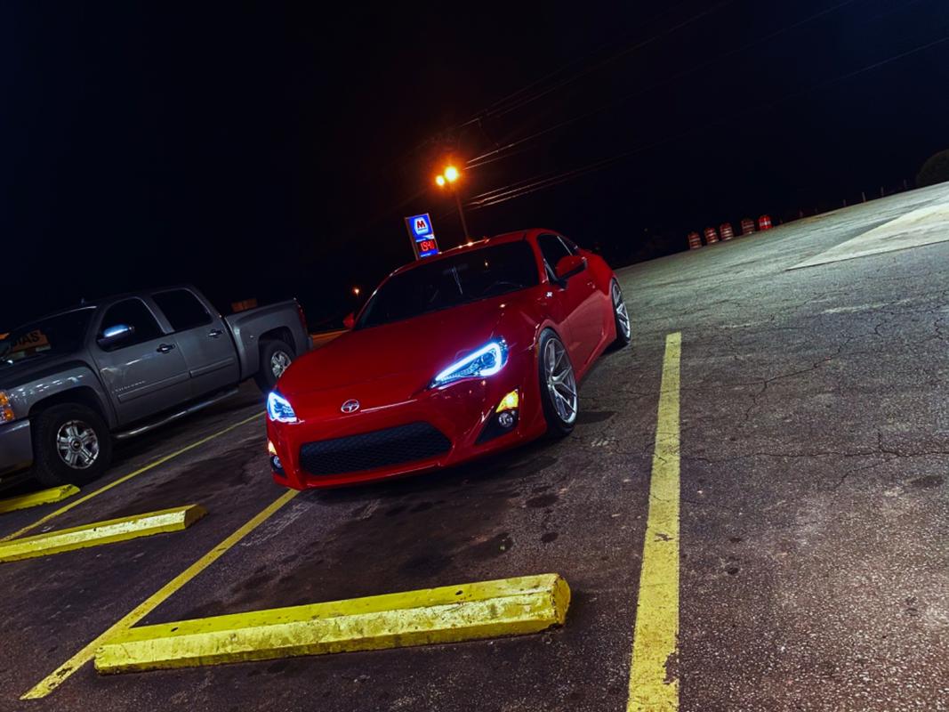 Spec-D Projector Headlights Scion FRS (13-16) Sequential Signal