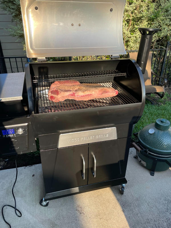 Deluxe Wood Pellet Grill & Smoker​