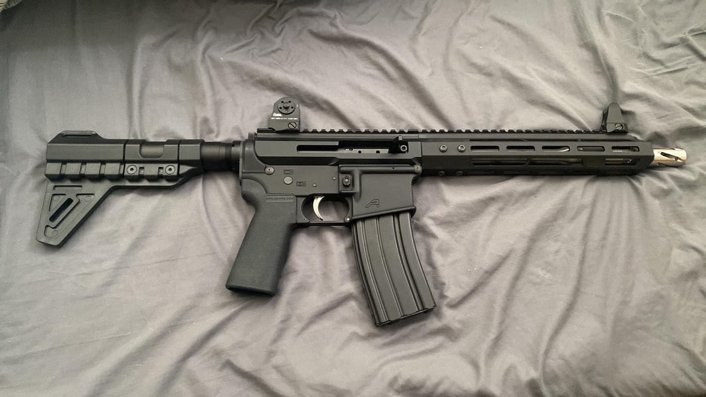 19-088-09116 - Daniel Defense Fixed Front / Rear Sight Combo 