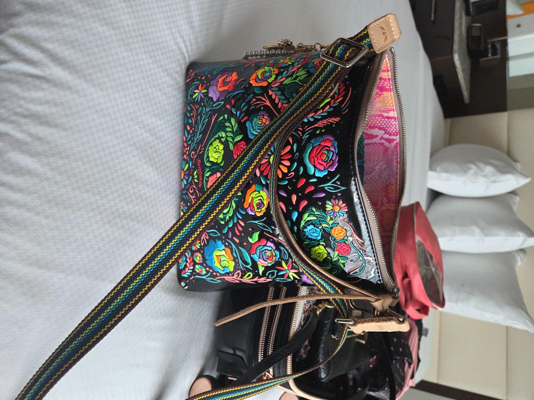 Rita Downtown Crossbody – Consuela