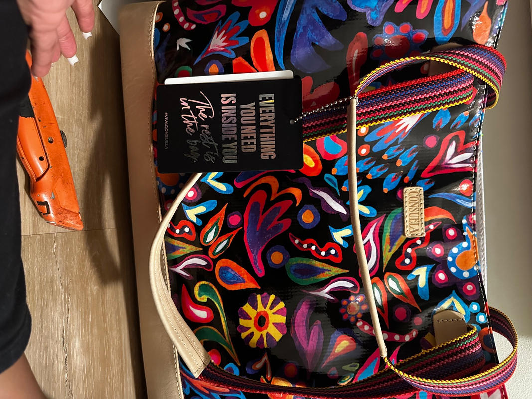 Sophie Big Breezy East/West Tote – Consuela