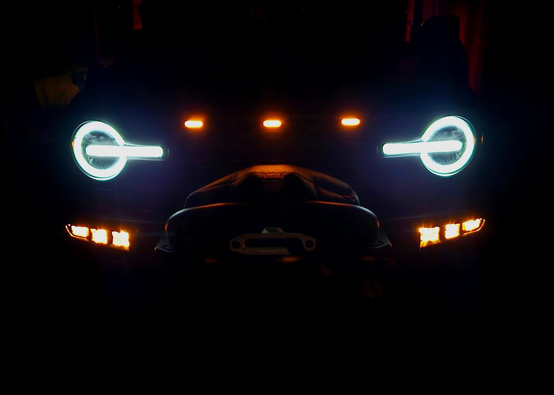 プリムス　イータバックライト Diode Dynamics Triple Fog Light Kit w/KR Off-Road Brackets