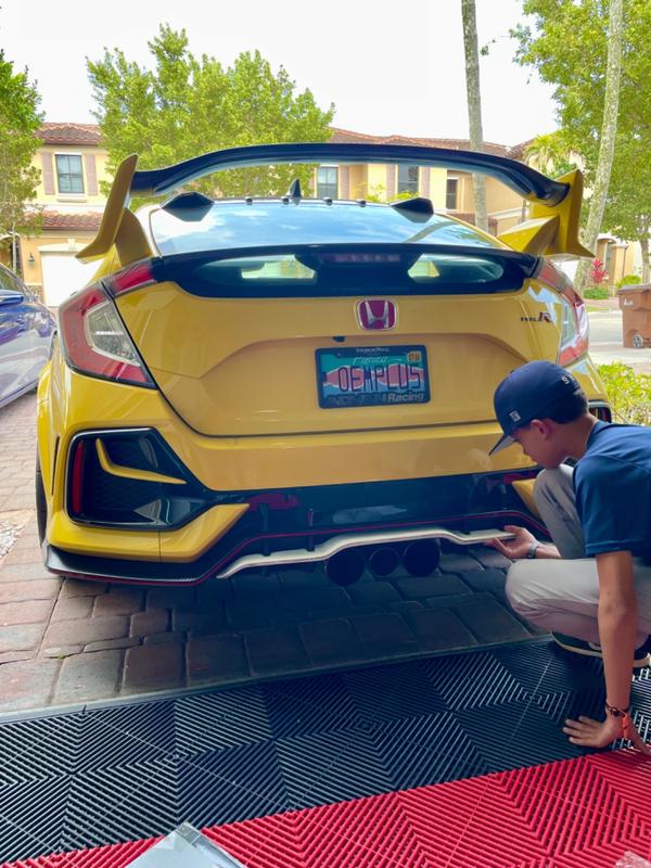 BLITZ REAR GARNISH FRP UNPAINTED FOR HONDA CIVIC TYPE R FK8 K20C