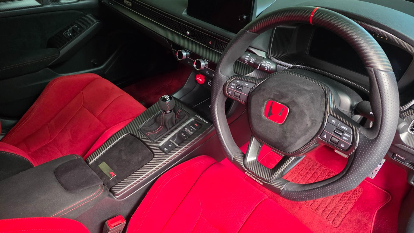 MUGEN CFRP CTR CONSOLE PANEL FOR HONDA CIVIC TYPE R FL5 83430-XNRC