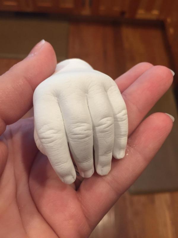 Luna Bean Keepsake Hands -Xl- Clasped Family Hand Molding & Casting Kit