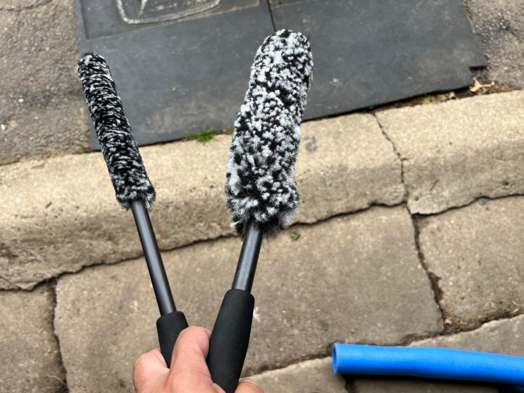  ExoForma Bendable Brush Set - Unique Adjustable 2
