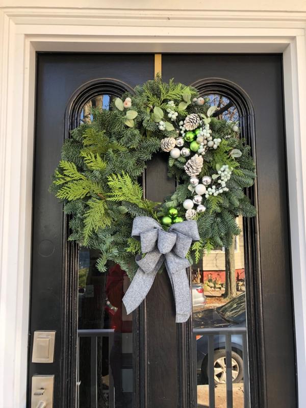 Seasonal Splendor: Year-Round Wreaths for Front Door – Lynch Creek Farm