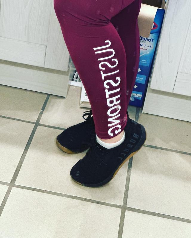 Crimson Motion Leggings