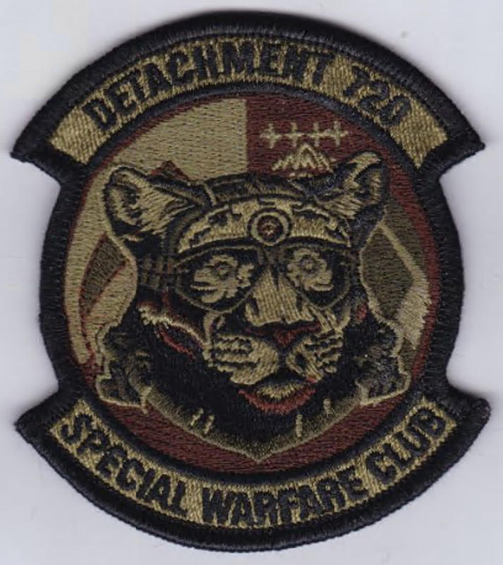 米海軍 VAQ-136 Gauntlets パッチセット VAQ-136 Glizzy Gauntlets Patch | Electronic Attack Squadron 136