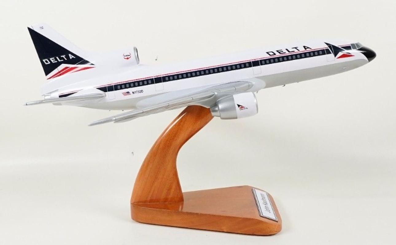 Amazon Prime Air Boeing 737-800 Custom Model Amazon Prime Air Boeing 737-800 Custom Model