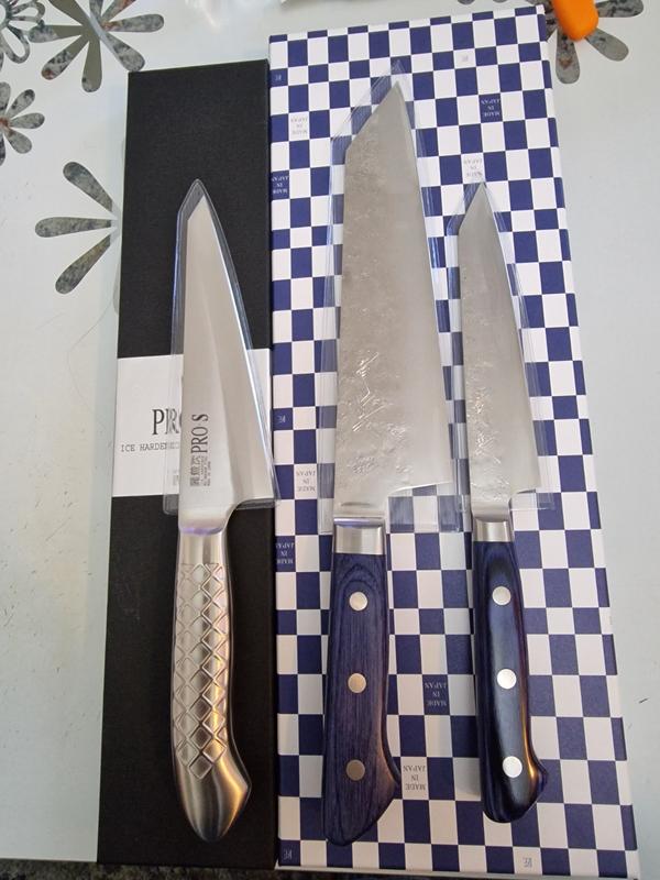 JCK Natures Blue Clouds Series Blue Steel No.2 Nashiji Bunka Knife Set