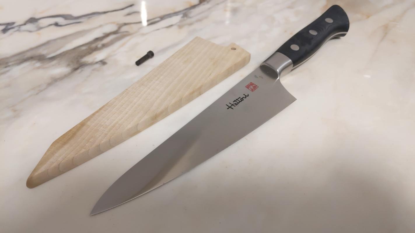 Hattori Forums FH Series Boning Knife 160mm (Linen Micarta Handle)