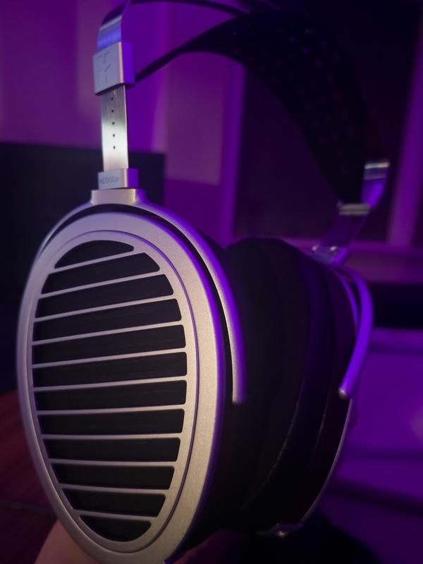 Hifiman HE1000se Planar Magnetic Headphone | Audio46