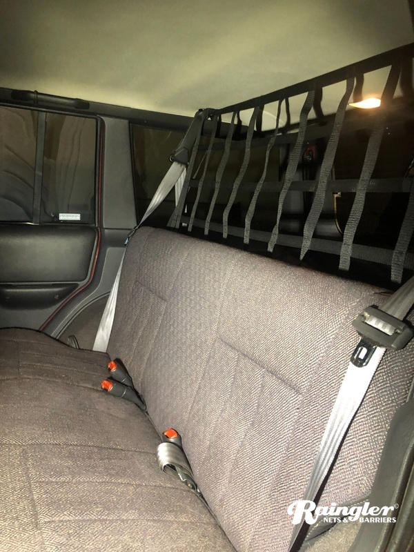 1984 2001 Jeep Cherokee XJ Behind 2nd Row Seats Rear Barrier Divid Raingler