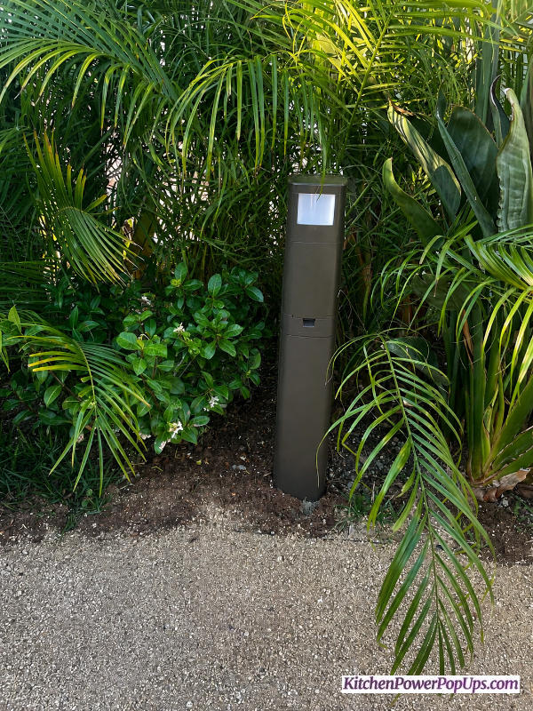 TayMac PP55Z Outdoor Garden Post for Lighting & Power, 26