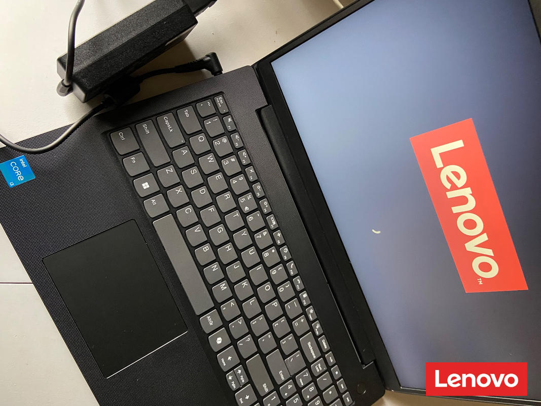 Lenovo V15 G5 IRL 15.6-inch FHD Intel Core i3-1315U 8GB RAM 256GB SSD