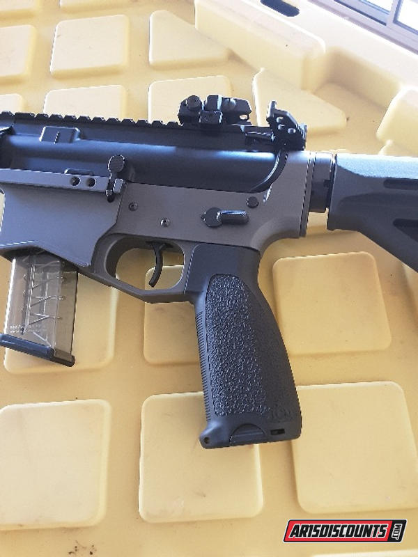 BCM タイプ GFG Mod.0 グリップ　など Amazon.co.jp: ミリタリーガレージ BCM GFG Mod0 グリップ