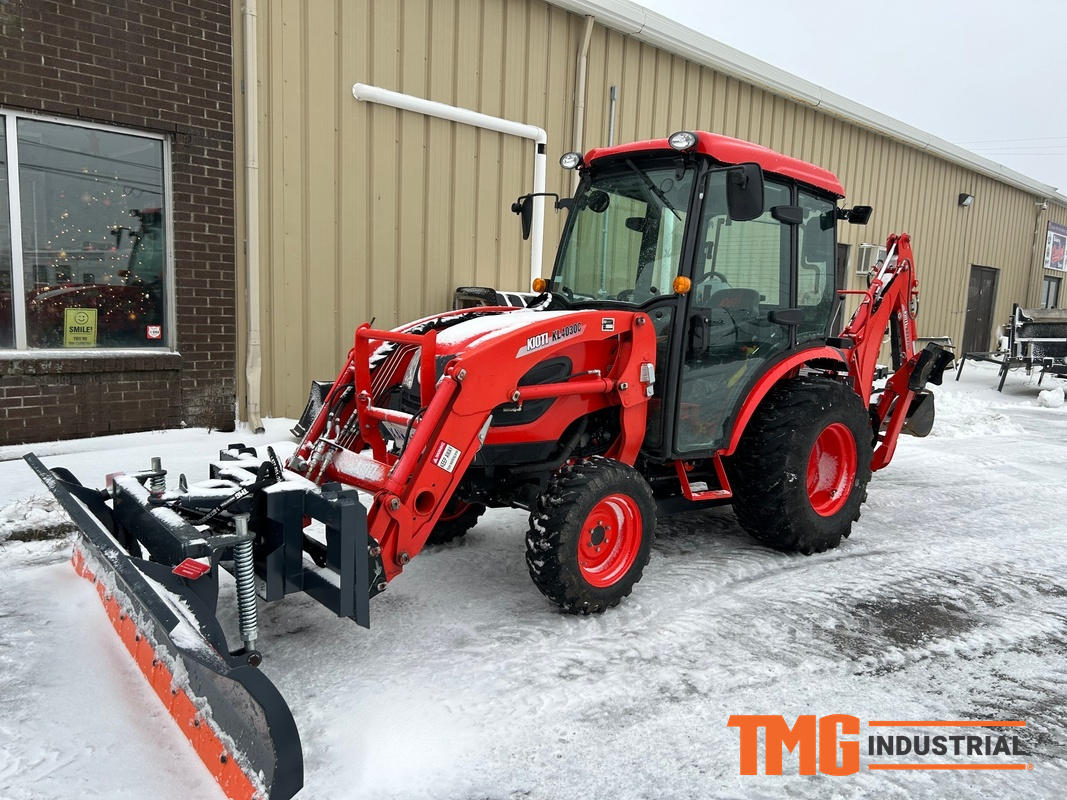 Snowcaster 30 inch store wheeled snow pusher