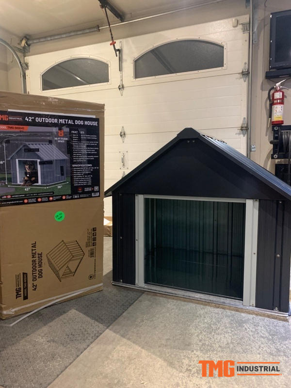 TMG Industrial Outdoor Metal Dog House Detachable Metal Floor Apex Roof Design Approx. 8 Sq Ft Floor Space TMG MSD42