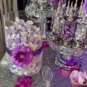 Absolutely loved my silver pillar candy jars!