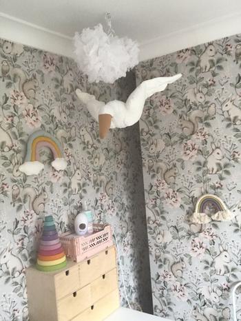 Splentify ArtZ® Hanging Plush Swan Review