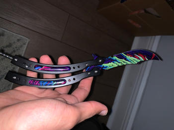BLADES NOW Hyper Beast Video Game IRL Balisong Knife (Sharp) Review