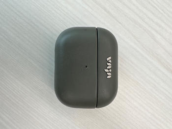 Vaja Row AirPods Pro 2 Leather Case (2nd Gen) Review
