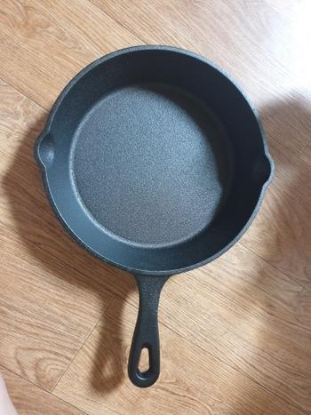 Kitchen Groups Cast Iron Non-stick Frying Pan Review