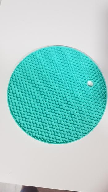 Kitchen Groups Round Heat Resistant Silicone Mat Review