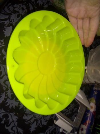 Kitchen Groups Flower Shape Cake Mold Review