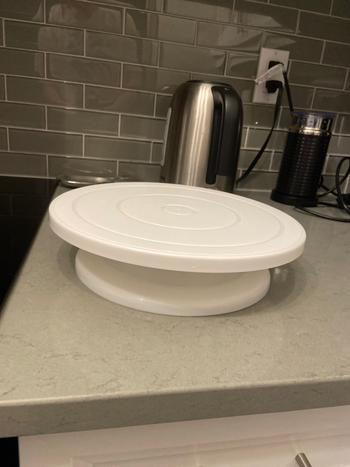Kitchen Groups Revolving Cake Turntable Review
