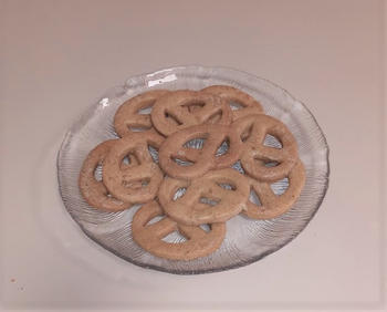 Kitchen Groups Pretzel Cookie Cutter Review