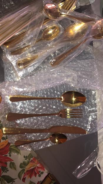 Kitchen Groups 24pcs Stainless Steel Cutlery Set Review