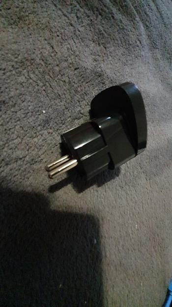 Kitchen Groups EU to US Plug Adapter Converter Review
